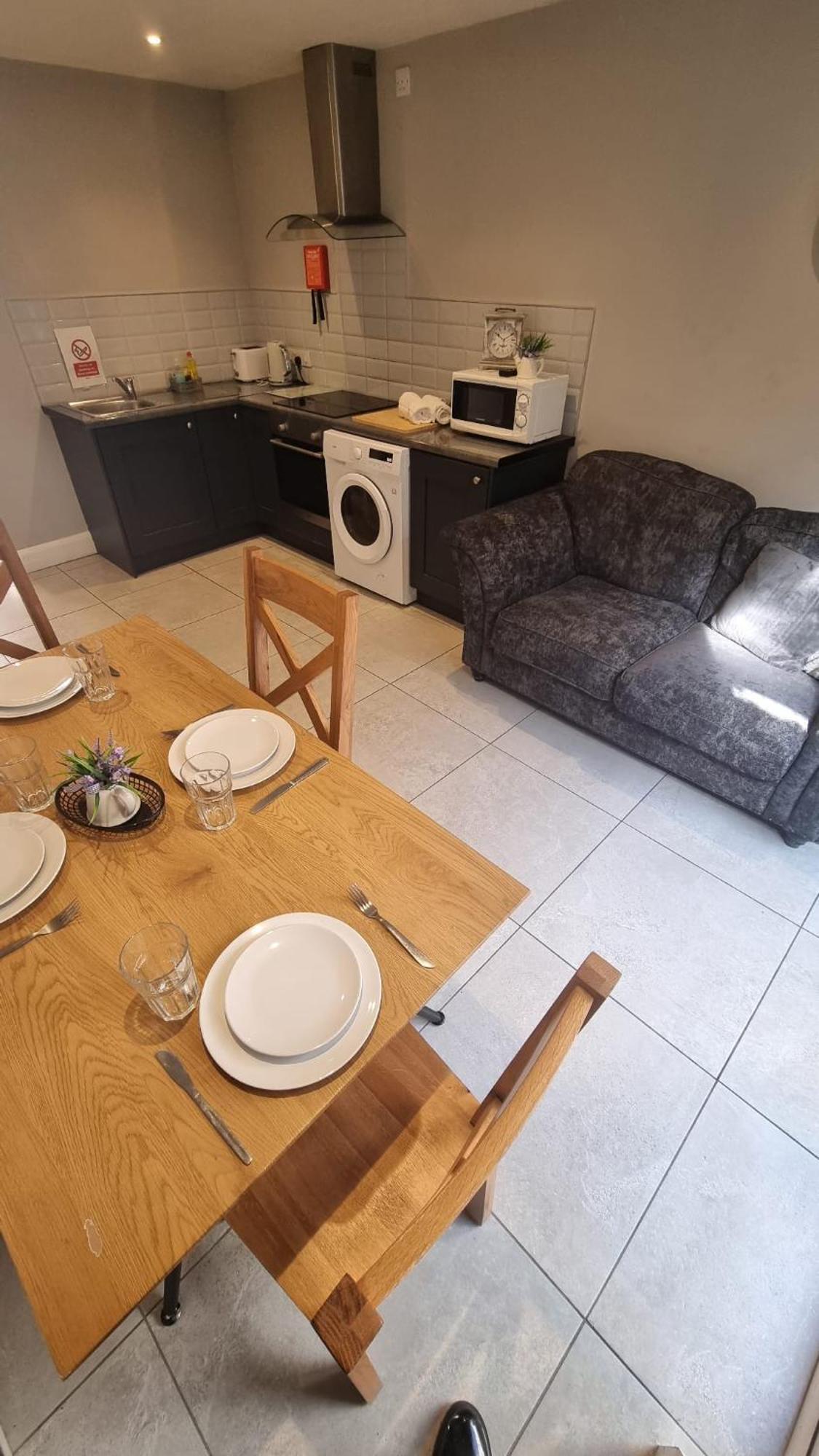 Eyre Square Lane Budget Rooms Galway Exteriér fotografie